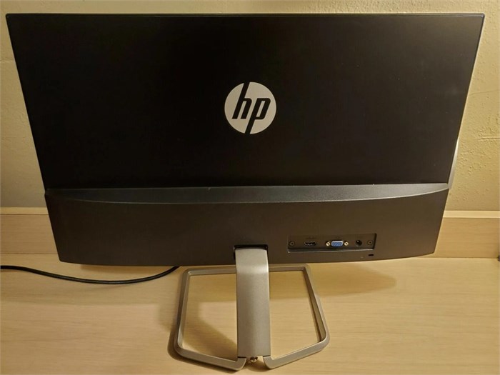 Монитор HP 24f (2xn60aa) 23.8"/IPS/1920x1080/75 Гц/серебристый. Состояние: Уценка/вертикальная полоса/царапины на корпусе Уценка/вертикальная полоса/царапины на корпусе