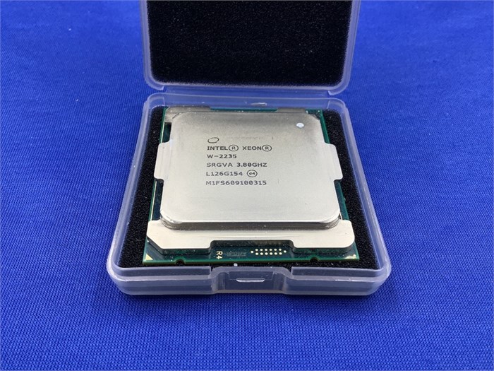 Процессор Xeon W-2135 3.7G 6C 140W ПК Xeon W-2135 3.7G 6C 140W CPU Lenovo (01AG203) 01AG203