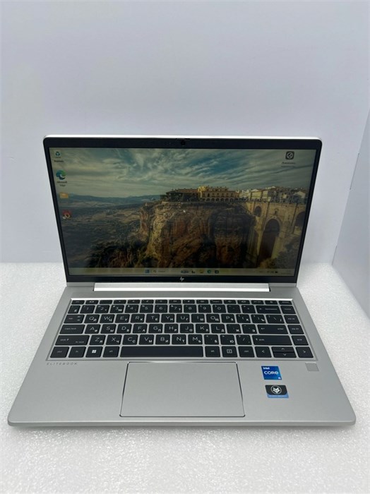 Ноутбук HP EliteBook 640 G9 (6C0Y9UT) 14"/Intel Core i5-1235U/RAM 16GB/SSD 256GB/Intel Iris Xe Graphics/1920x1080/IPS/Windows 11/Подсветка кл-ры: LED/Серебристый. Состояние: B2 6C0Y9UT-B2