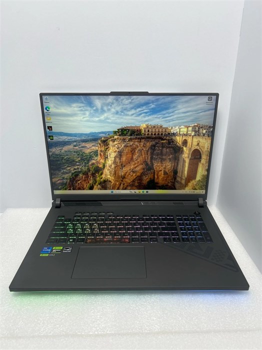 Ноутбук игровой ASUS ROG Strix G18 G814JV-N6186W (90NR0CM1-M00CH0) 18"/Intel Core i7-13650HX/RAM 16GB/SSD 1024GB/GeForce RTX 4060/2560x1600/IPS/240Hz/Windows 11/Подсветка кл-ры: RGB/Серый. Состояние: B1 90NR0CM1-M00CH0-B1