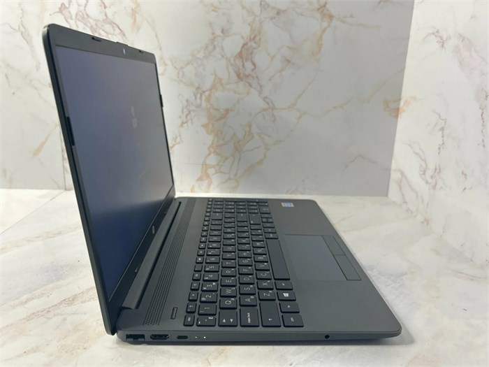 Ноутбук HP 15-dw1055ur. Производитель CPU: Intel, Линейка CPU: Pentium, CPU: Gold 6405U, RAM: 4Gb, SSD: 128Gb, GPU: Intel UHD, Диагональ: 15.6", Разрешение: 1366*768, Тип экрана: TN, OS: Win 11, BackLight: LED, Состояние: B1 15-dw1055ur