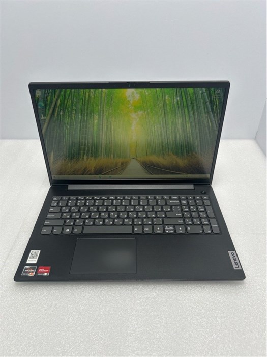 Ноутбук Lenovo V15-ALC (82KD002URU) 15.6"/AMD Ryzen 3 5300U/RAM 8GB/SSD 256GB/AMD Radeon Graphics/TN/1920x1080/DOS/Подсветка кл-ры: нет/черный. Состояние: Уценка/небольшие царапины на матрице/небольшие следы на матрице от клавиатуры/C1 82KD002URU-Уценка/небольшие царапины на матрице/небольшие следы на матрице от клавиатуры/C1