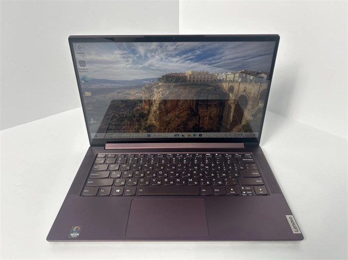 Ноутбук Lenovo Yoga Slim 7 14IIL05 (82A1008BRU) 14"/Intel Core i5 1035G4/RAM 16GB/SSD 1024 GB/Intel Iris Plus/1920x1080/IPS/Windows 11/Подсветка кл-ры: LED/зеленый. Состояние: Уценка/большой след. на матрице от клавиатуры 82A1008BRU- Уценка/большой след. на матрице от клавиатуры