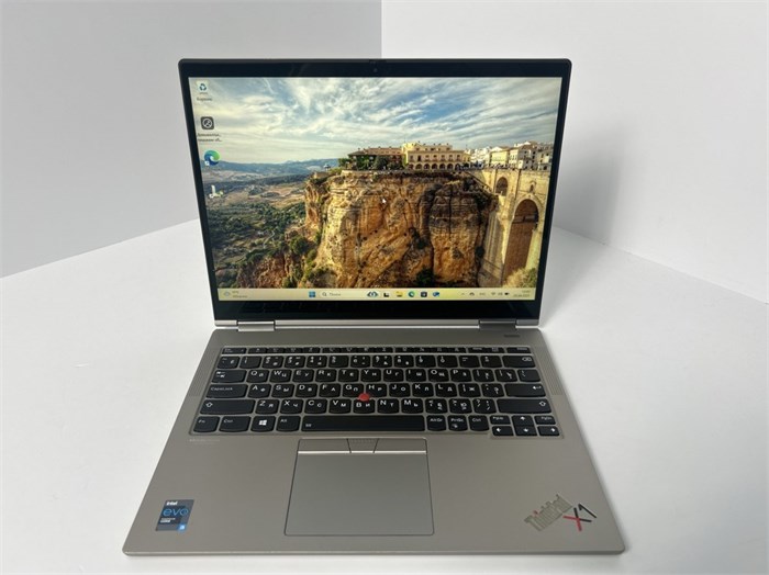 Ноутбук Lenovo ThinkPad X1 Titanium Gen 1 (20QA001HRT) 13.5"/Intel Core i5-1130G7/RAM 16GB/SSD 256GB/Intel Iris Xe/2256*1504/IPS/ Touch/Windows 10Pro/Подсветка кл-ры: LED/титановый серый. Состояние: Уценка/небольшие след. на матрице от клавиатуры/B1 20QA001HRT- Уценка/небольшие след. на матрице от клавиатуры/B1